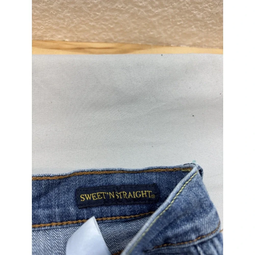 Lucky Brand Sweet N Straight Jeans Womens 14/32 Medium Wash Blue Straight Leg